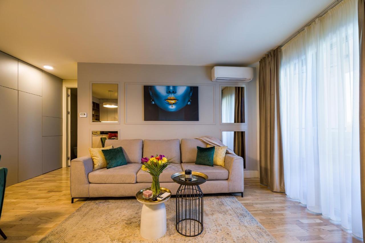 The Address Bucharest Apartment Bagian luar foto