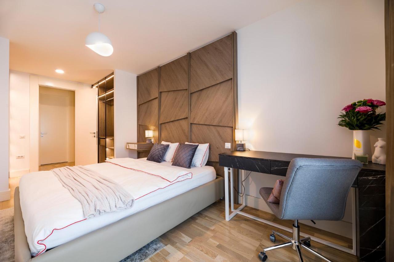 The Address Bucharest Apartment Bagian luar foto