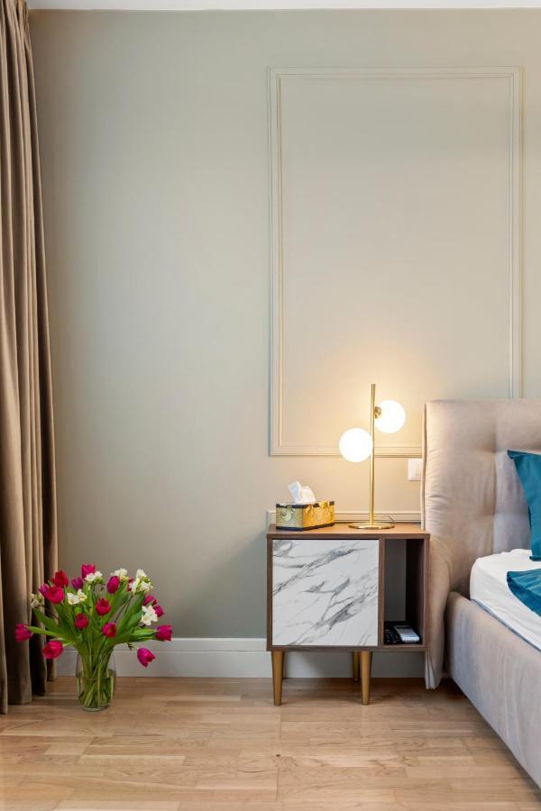 The Address Bucharest Apartment Bagian luar foto