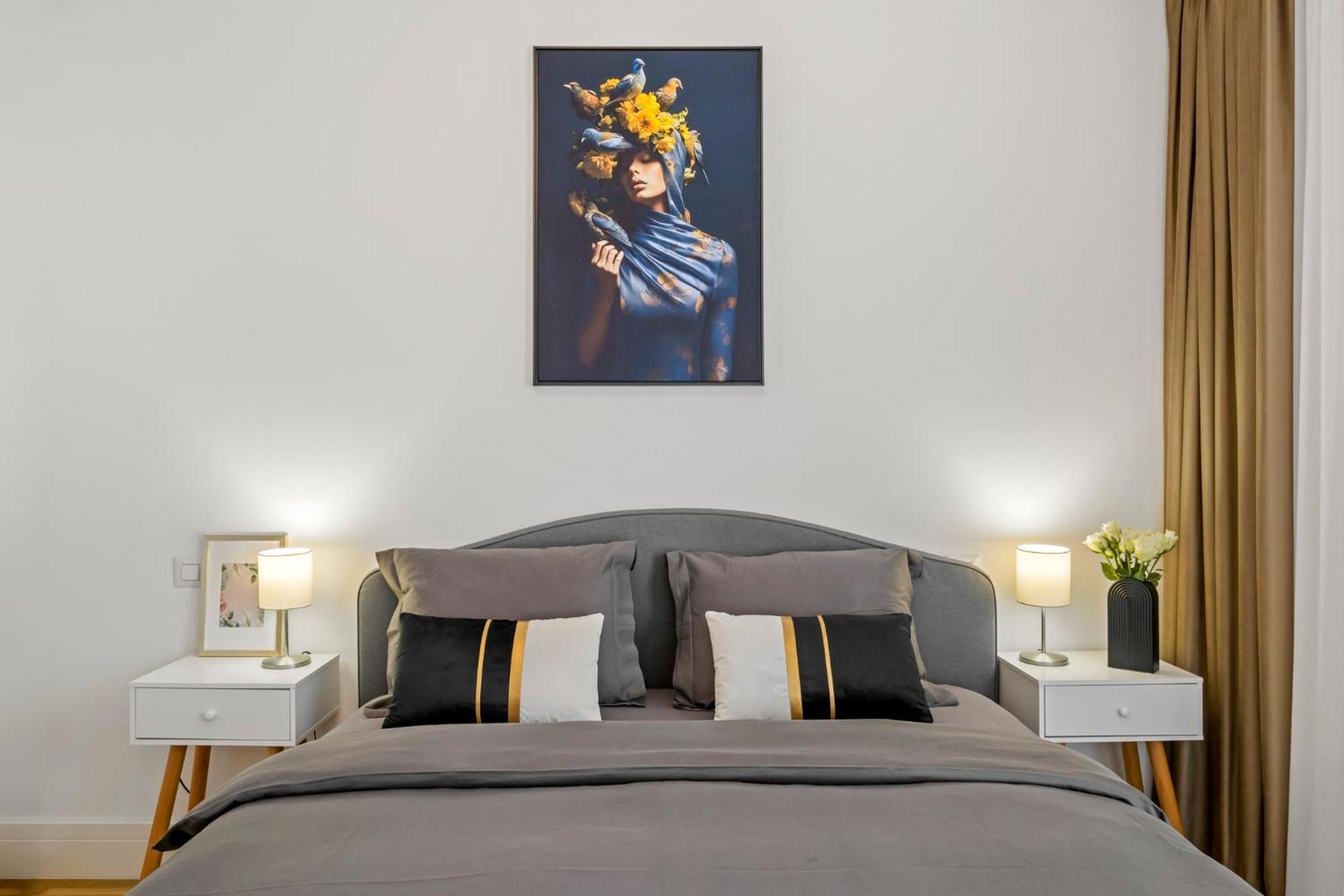 The Address Bucharest Apartment Bagian luar foto